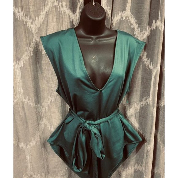 Bodysuit jumpsuit belted green thong plus size - Picture 6 of 9